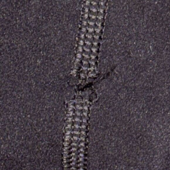 SPANX Every Wear Icon Leggings in Black - Picture 8 of 16